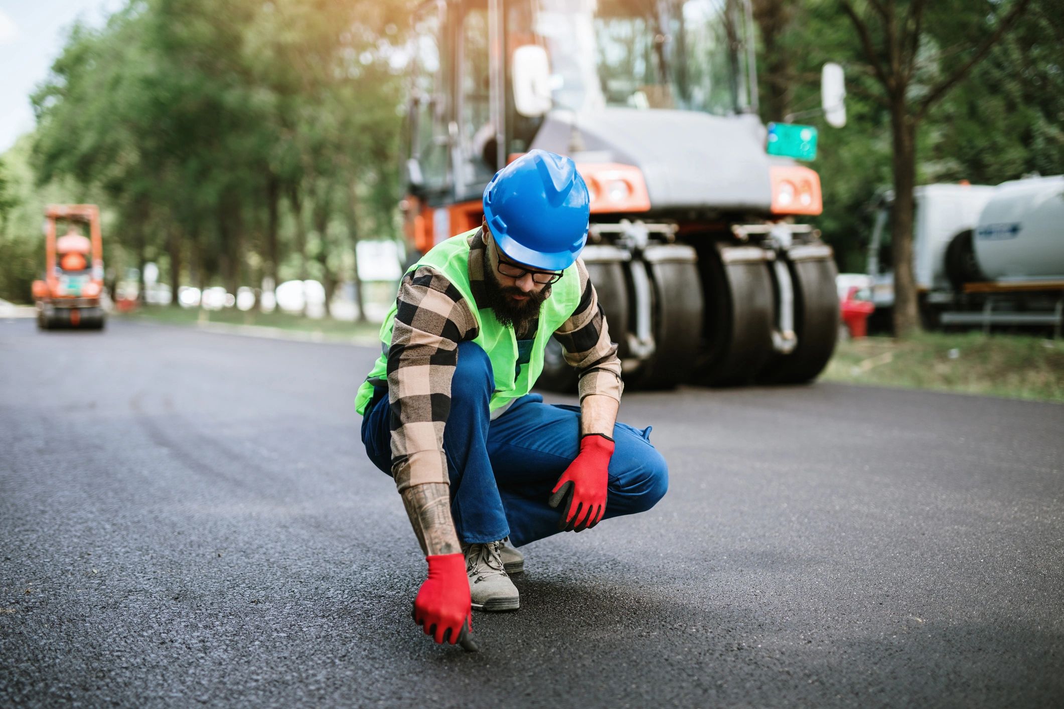 asphalt paving